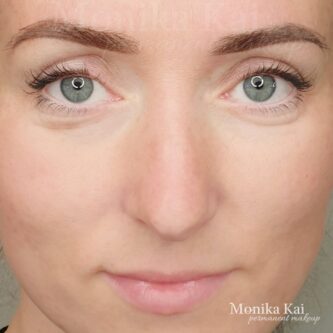 35.Permanent makeup på øyenbryn